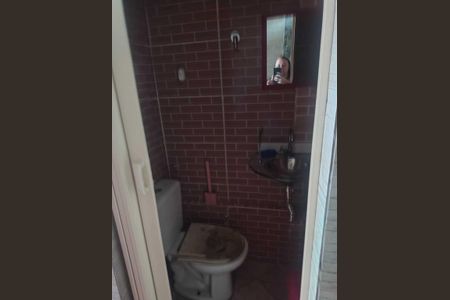 Casa de condomínio para alugar com 250m², 2 quartos e 2 vagas