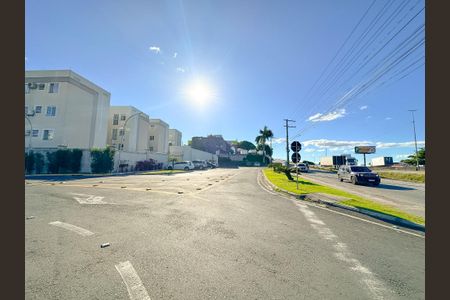 Vista da Rua de apartamento para alugar com 2 quartos, 56m² em Serraria, São José