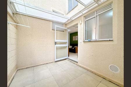 Apartamento para alugar com 56m², 2 quartos e 1 vagaÁrea externa
