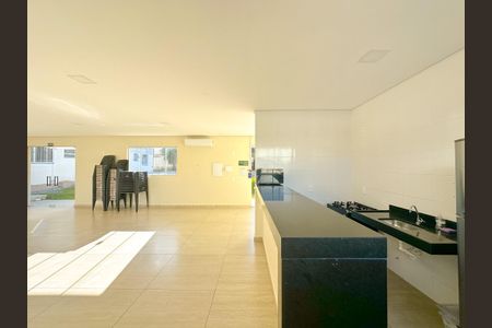 Apartamento para alugar com 56m², 2 quartos e 1 vagaÁrea comum - Salão de festas