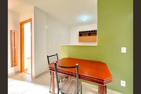 Sala de Jantar de apartamento para alugar com 2 quartos, 56m² em Serraria, São José