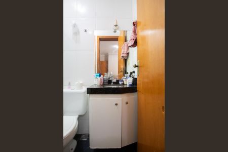Casa à venda com 140m², 2 quartos e 1 vaga Casa à venda com 140m², 2 quartos e 1 vagaBanheiro da Suíte 1