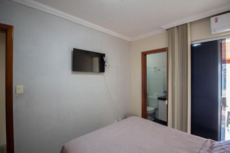 Casa à venda com 140m², 2 quartos e 1 vaga Casa à venda com 140m², 2 quartos e 1 vagaSuíte 1