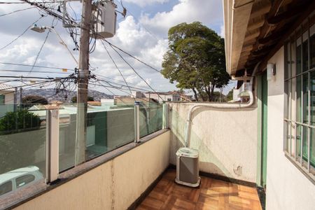 Casa à venda com 140m², 2 quartos e 1 vaga Casa à venda com 140m², 2 quartos e 1 vagaVaranda da suíte 1