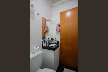 Casa à venda com 140m², 2 quartos e 1 vaga Casa à venda com 140m², 2 quartos e 1 vagaBanheiro da Suíte 1