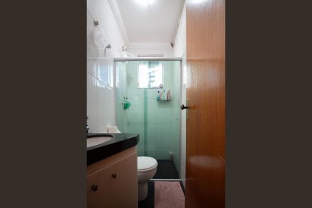 Casa à venda com 140m², 2 quartos e 1 vaga Casa à venda com 140m², 2 quartos e 1 vagaBanheiro da Suíte 2