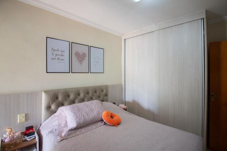 Casa à venda com 140m², 2 quartos e 1 vaga Casa à venda com 140m², 2 quartos e 1 vagaSuíte 1