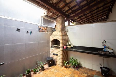 Casa à venda com 140m², 2 quartos e 1 vaga Casa à venda com 140m², 2 quartos e 1 vagaEspaço Gourmet