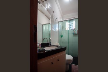 Casa à venda com 140m², 2 quartos e 1 vaga Casa à venda com 140m², 2 quartos e 1 vagaBanheiro da Suíte 2