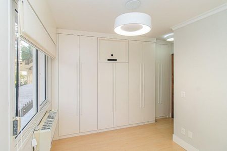 Apartamento para alugar com 105m², 3 quartos e sem vaga Apartamento para alugar com 105m², 3 quartos e sem vagaQuarto 1