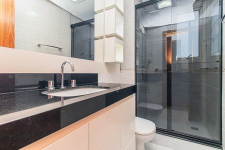 Apartamento para alugar com 105m², 3 quartos e sem vaga Apartamento para alugar com 105m², 3 quartos e sem vagaBanheiro 1