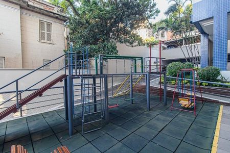 Apartamento para alugar com 105m², 3 quartos e sem vaga