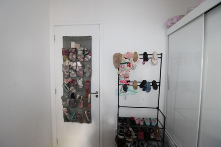 Apartamento à venda com 47m², 2 quartos e 1 vagaQuarto 2