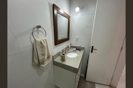 Apartamento à venda com 64m², 2 quartos e 1 vagaBanheiro