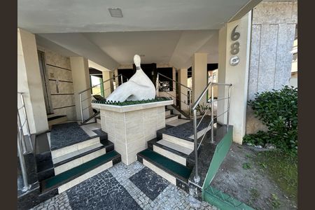 Apartamento à venda com 64m², 2 quartos e 1 vagaHall de entrada