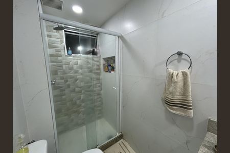 Apartamento à venda com 64m², 2 quartos e 1 vagaBanheiro