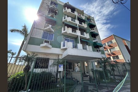 Apartamento à venda com 64m², 2 quartos e 1 vagaFachada + placa