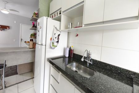 Apartamento à venda com 42m², 2 quartos e 1 vaga Apartamento à venda com 42m², 2 quartos e 1 vagaCozinha