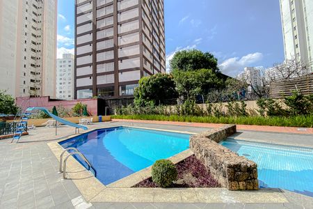 Apartamento à venda com 66m², 3 quartos e 1 vagaÁrea comum - Piscina