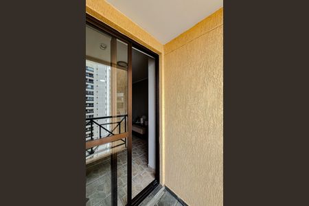 Apartamento à venda com 66m², 3 quartos e 1 vaga Apartamento à venda com 66m², 3 quartos e 1 vagaVaranda da Sala
