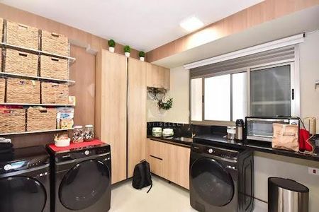 Apartamento à venda com 252m², 3 quartos e 4 vagas