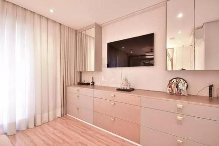 Apartamento à venda com 252m², 3 quartos e 4 vagas