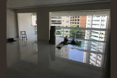 Apartamento à venda com 3 quartos, 140m² em Vila Olímpia, São Paulo