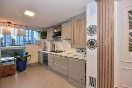 Apartamento à venda com 57m², 2 quartos e 1 vaga