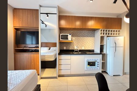 Studio de kitnet/studio para alugar com 1 quarto, 26m² em Moema, São Paulo