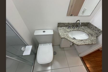 Apartamento à venda com 77m², 3 quartos e 2 vagas Apartamento à venda com 77m², 3 quartos e 2 vagasBanheiro