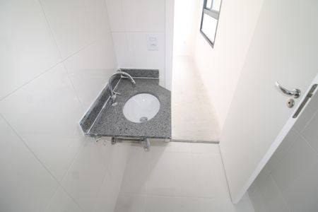 Apartamento à venda com 55m², 2 quartos e 1 vagaQuarto 2 - Banheiro