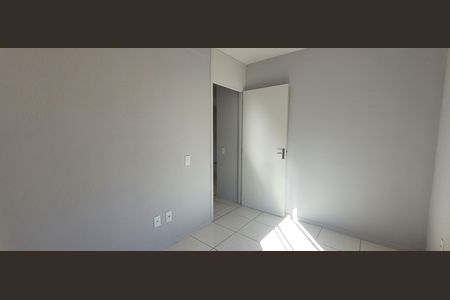 quarto 2 de apartamento para alugar com 2 quartos, 45m² em Parque das Industrias, Betim