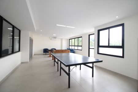 Apartamento à venda com 57m², 2 quartos e 1 vagaÁrea Comum