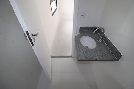 Apartamento à venda com 57m², 2 quartos e 1 vagaQuarto 2 - Banheiro