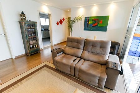 Apartamento à venda com 107m², 3 quartos e 2 vagas Apartamento à venda com 107m², 3 quartos e 2 vagasSala