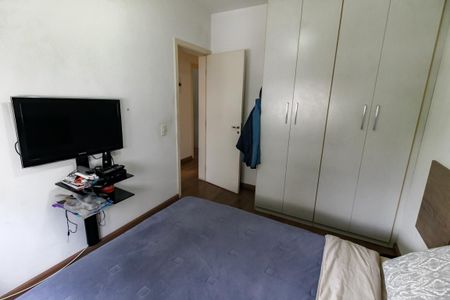 Apartamento à venda com 107m², 3 quartos e 2 vagas Apartamento à venda com 107m², 3 quartos e 2 vagasQuarto 2