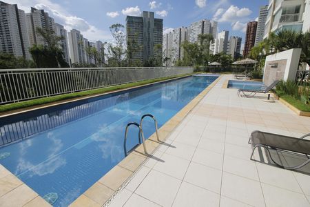 Apartamento à venda com 107m², 3 quartos e 2 vagasÁrea comum - Piscina