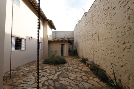 Casa à venda com 360m², 4 quartos e 3 vagasÁrea externa