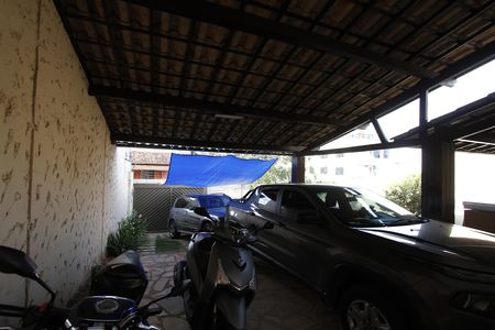 Casa à venda com 360m², 4 quartos e 3 vagasGaragem
