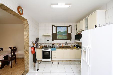 Casa à venda com 360m², 4 quartos e 3 vagasCozinha