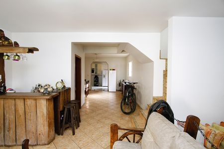 Casa à venda com 360m², 4 quartos e 3 vagasSala