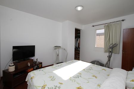 Casa à venda com 360m², 4 quartos e 3 vagasQuarto 3 - Suíte