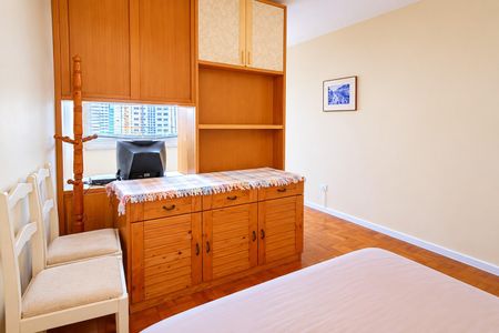 Studio para alugar com 33m², 1 quarto e 1 vaga Studio para alugar com 33m², 1 quarto e 1 vagaDormitório