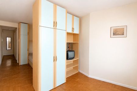 Dormitório de kitnet/studio para alugar com 1 quarto, 33m² em Bela Vista, São Paulo