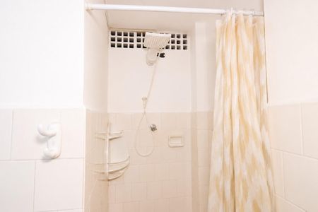 Studio para alugar com 33m², 1 quarto e 1 vaga Studio para alugar com 33m², 1 quarto e 1 vagaBanheiro