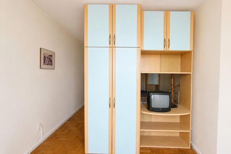 Studio para alugar com 33m², 1 quarto e 1 vaga Studio para alugar com 33m², 1 quarto e 1 vagaDormitório