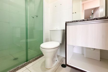 Apartamento à venda com 56m², 2 quartos e 1 vaga Apartamento à venda com 56m², 2 quartos e 1 vagaBanheiro Social