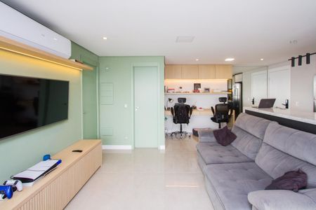 Apartamento para alugar com 1 quarto, 64m² em Santo Amaro, São Paulo