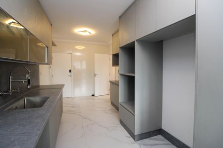 Apartamento para alugar com 185m², 3 quartos e 3 vagasCozinha 