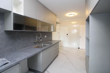 Apartamento para alugar com 185m², 3 quartos e 3 vagasCozinha 